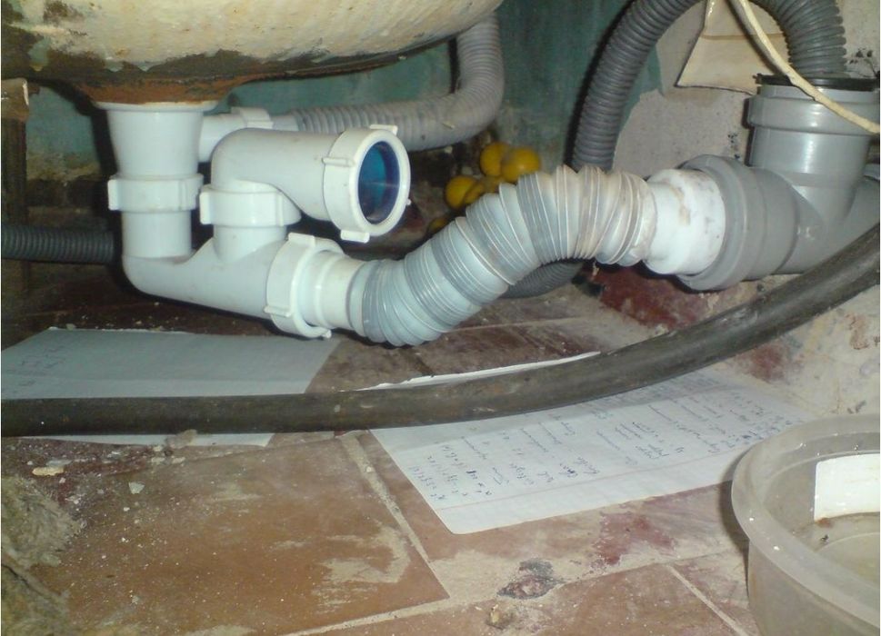 Сантехник конализация ЗАСОР прочистка конализации Чистка труб