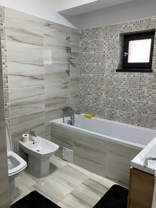 Ocazie!Vand apart 2 camere 58 mp,et1,bloc nou in Iasi-Plopii fara Sot