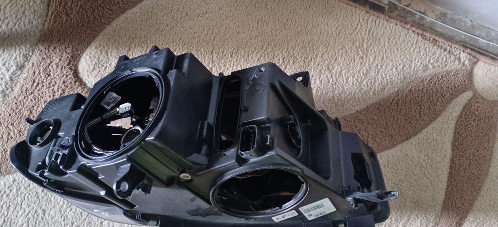 Продам фару BMW x5