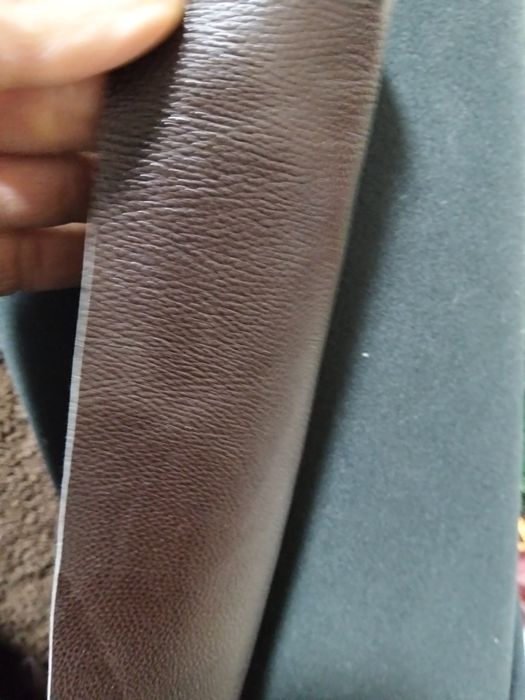 Дермантин сотилади 25мингнан метри