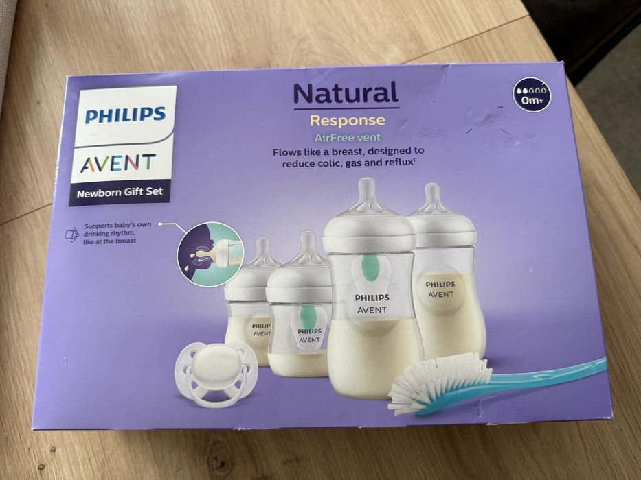 Комплект шишета за новородено Philips AVENT