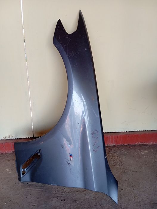 Крило BMW G30  левый