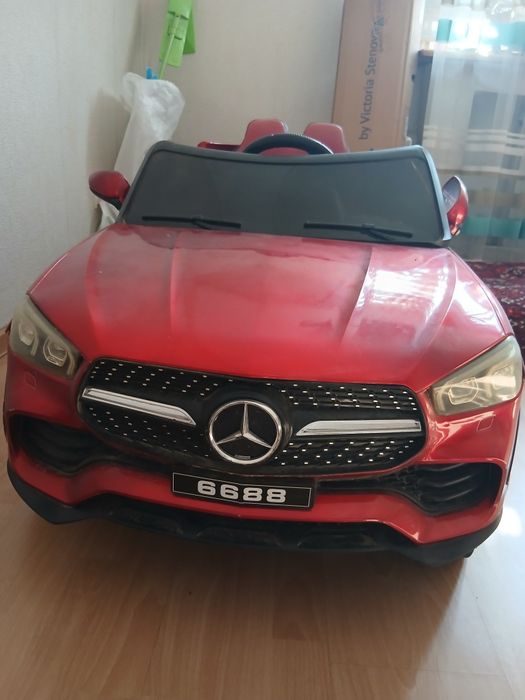 продам детскую машину б/у в хорошем состоянии