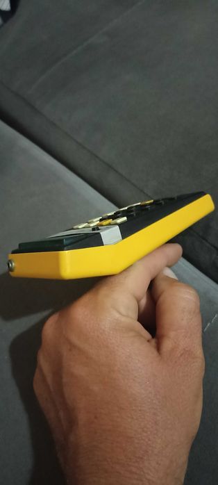 Продавам български калкулатор от соца