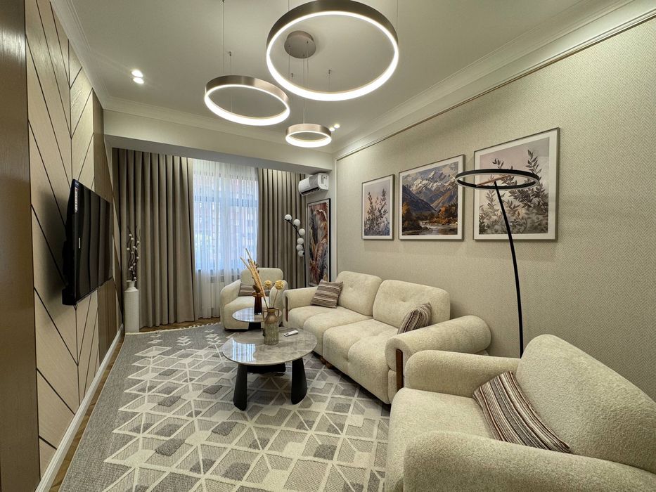 Срочно Продаётся Ж.К Dream House Яккасаройиски Район ор-р 8.Раддом