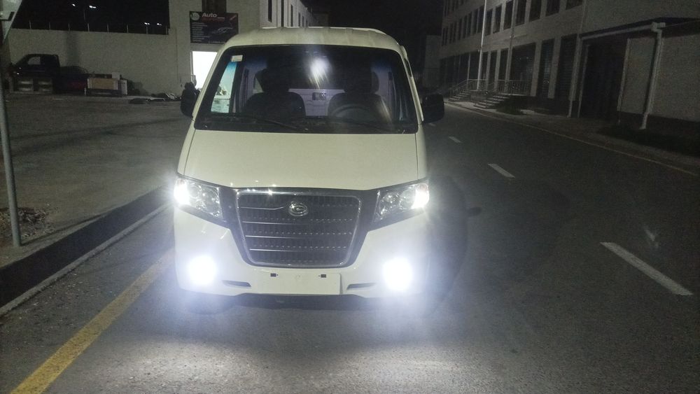 Холати янгидек агдарилга тумалаган мошина емас бензинда завотиской гур