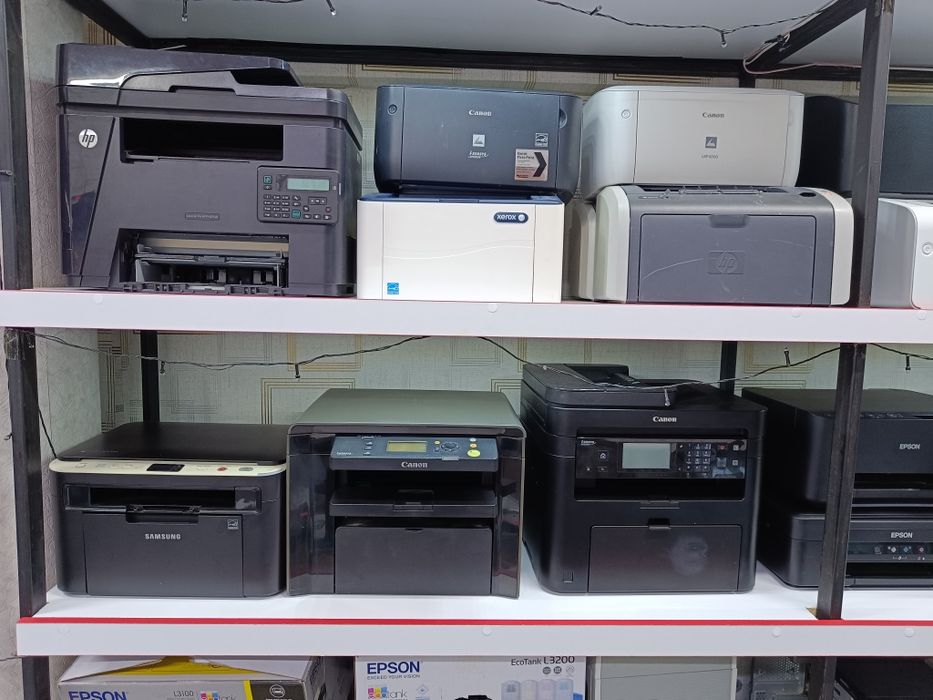 Принтеры лазерные разные