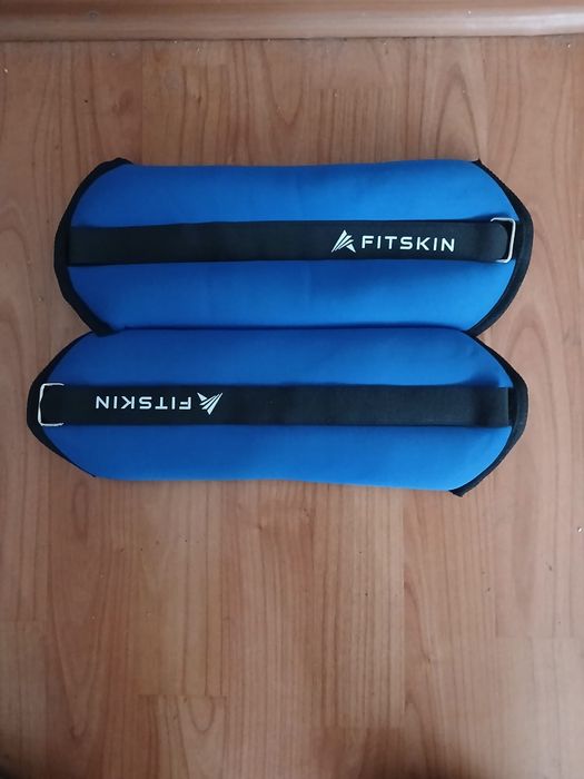 Saculeti fitness incheieturi , glezne sau brate  .