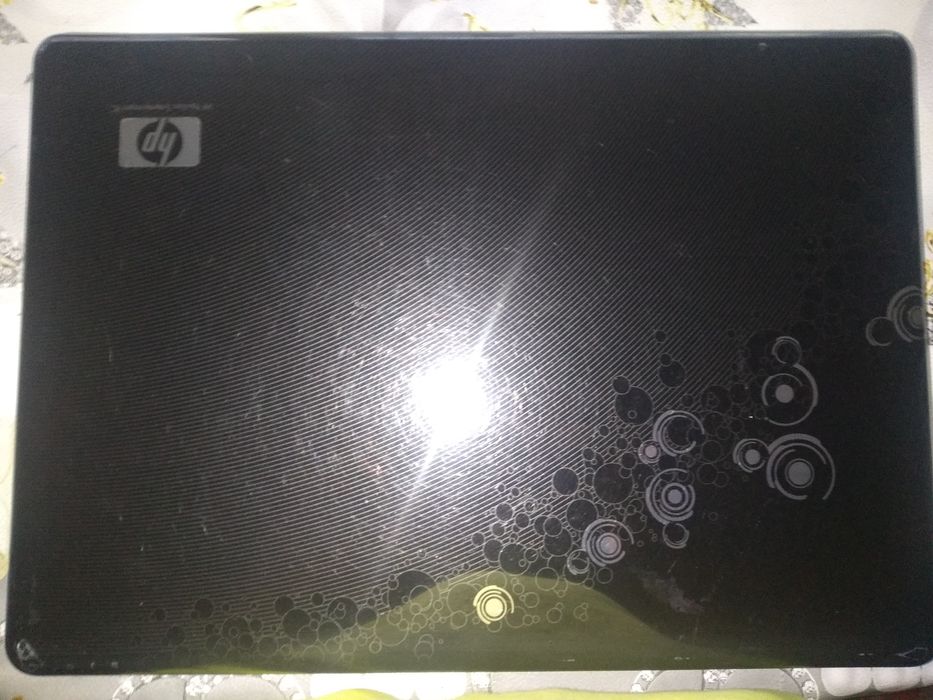 Продаётся ноутбук