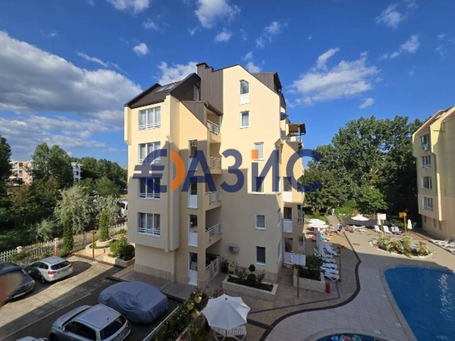 Продава се Тристаен апартамент в к.к. Слънчев бряг - 81 кв.м за 693 €/кв.м - Снимка #4
