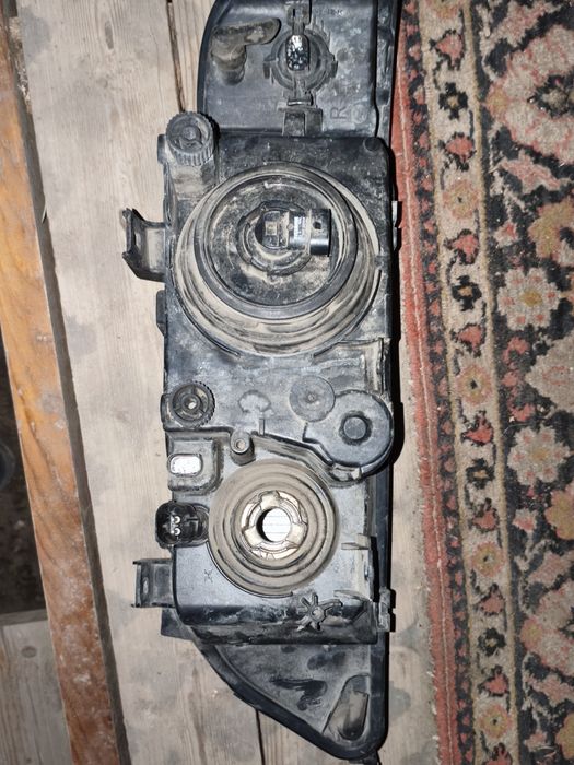 Продам Фары на бмв е39