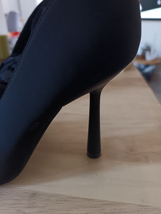 Официални обувки ZARA, 37 номер, стелка  около 23 см