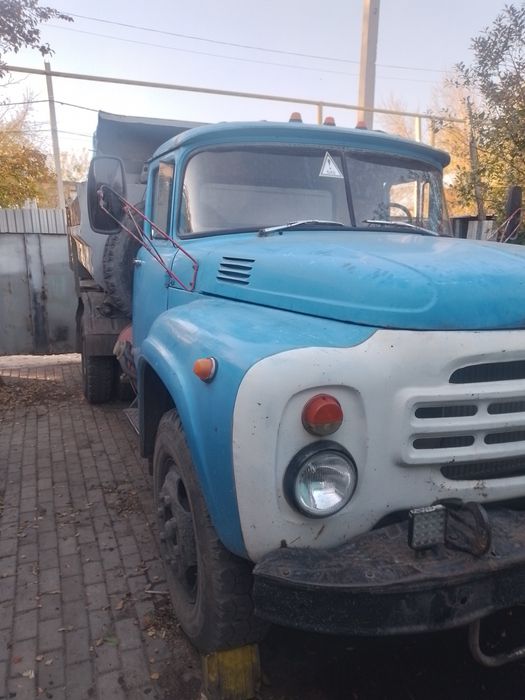 Продам зил самосвал
