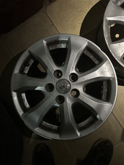 Титанка тайота камри 45