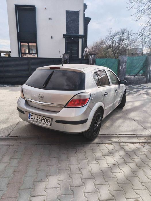 Opel Astra H, 1.8 benzina.