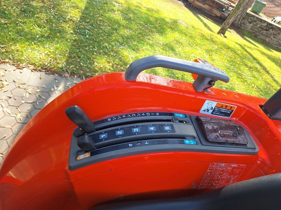 Трактор Kubota GT19