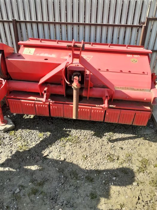 Tocătoarea resturi vegetale