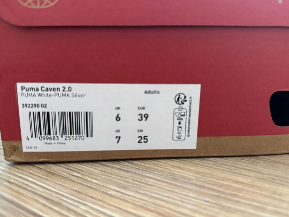 Дамски маратонки Puma Caven 2.0 39