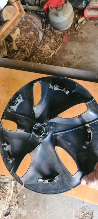 Тасове за Тесла Модел 3 Tesla Model 3