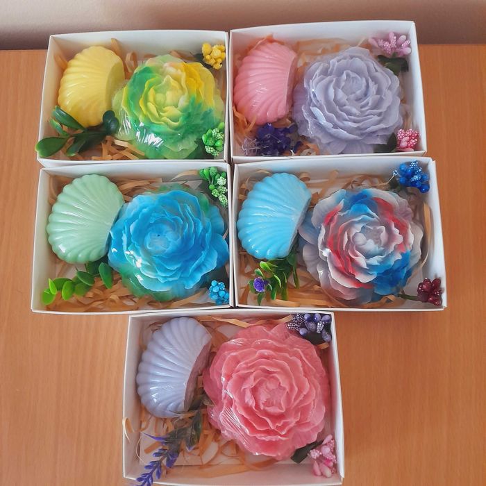 Стилни сапунени цветя