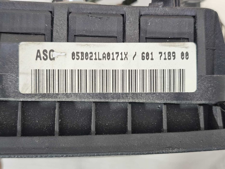 Airbag volan șofer BMW Seria 5 E60 E61 / Seria 6 E63 E64 2003-2010 2005 3.0d 160kW Cod OEM: 32346776425, 6776425 (5G3)