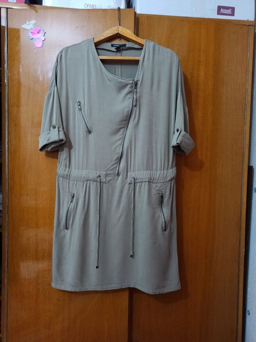 Платья новые шикарного качества