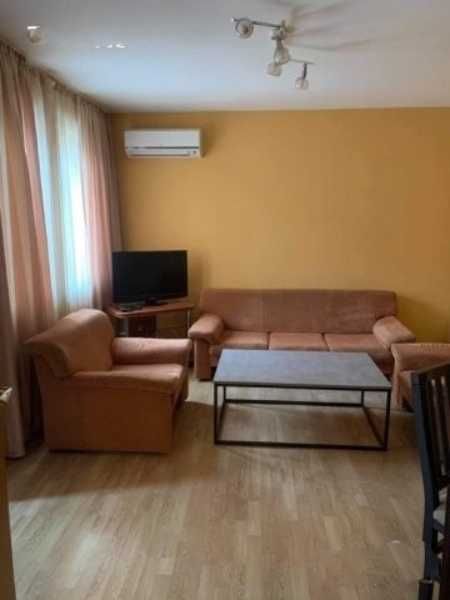 Продава се Тристаен апартамент в Пловдив, Старият град - 80 кв.м за 2332 €/кв.м - Снимка #5
