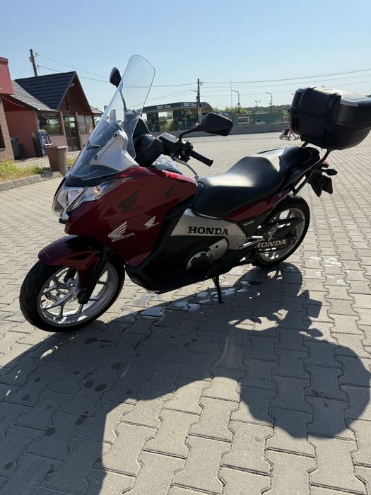 Honda Integra NC700D
