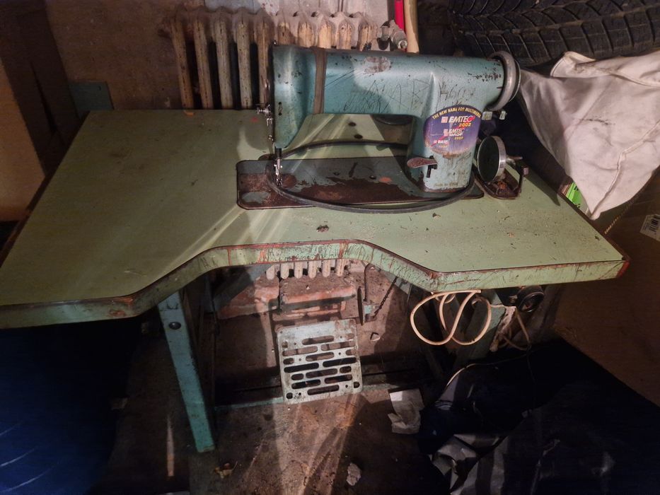Mașină de cusut  funcțională