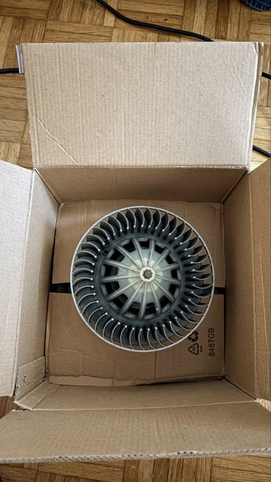 Ventilator habitaclu W211 volan stanga UE
