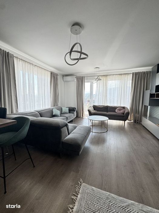 De închiriat apartament 3 camere priveliște deosebită — fotografia 1