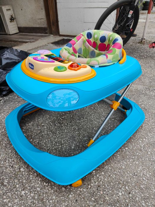 Бебешка проходилка Chicco