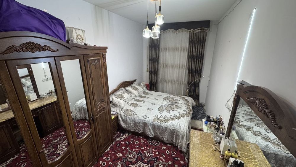 Olmazor tuman.Qorasaroy 3 xonali kvartira Uzoq muddali ijaraga berilad