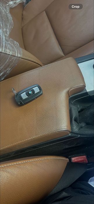 Автомобил : BMW 320