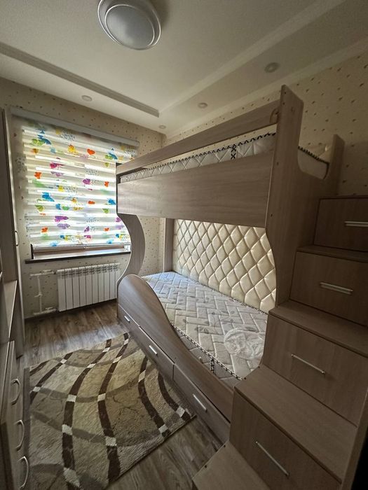 Kvartirga qizlar olmiz