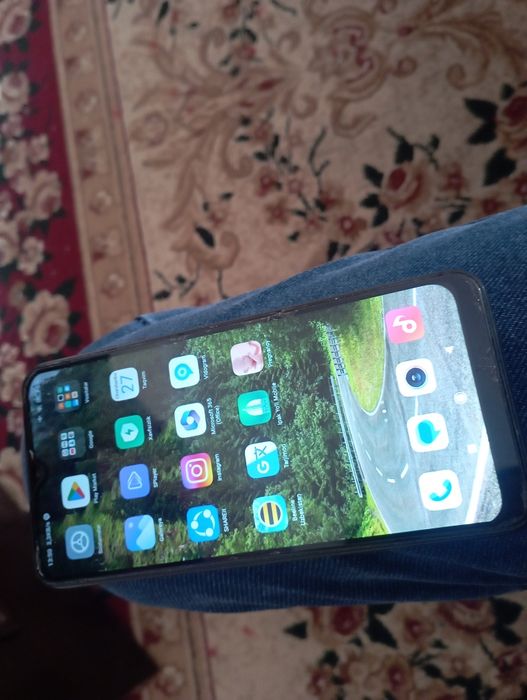 Redmi 8 4/64 lik sirojne sotiladi, toza tel. Hamma joyi ishledi