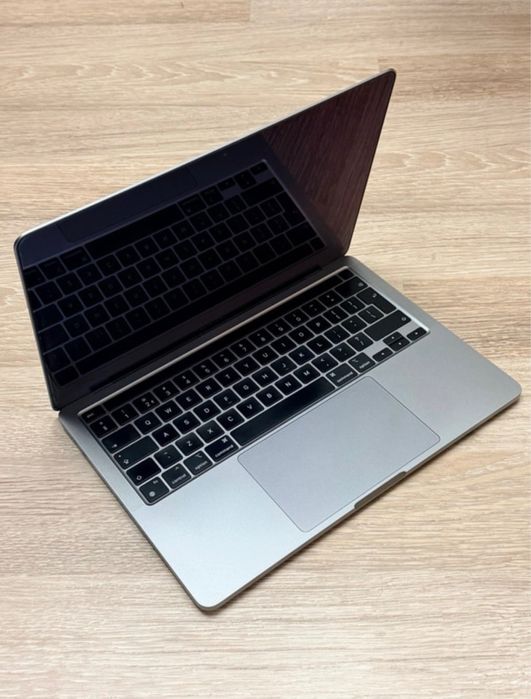 Apple MacBook Pro M1 Touchbar, 2020, 13 inch, 256 SSD, 8GB RAM