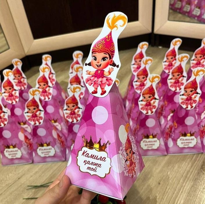 Тойбастары, бонбоньерки                           .