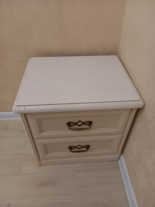 Продам прикроватная тумба