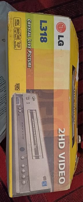 Видеомагнитафон LG 318