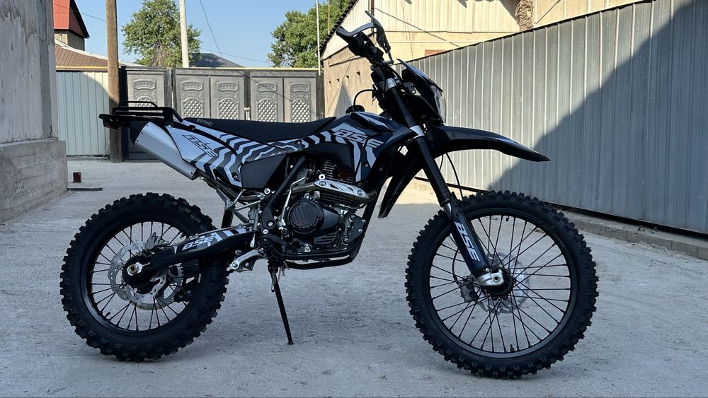 BSE эндуро 250куб мотоцикл