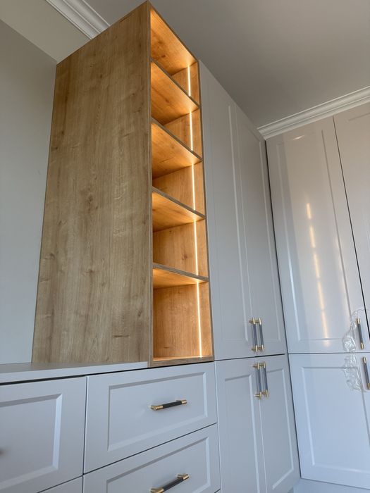 Mobilier dressing - ILUMINAT LED - la comanda