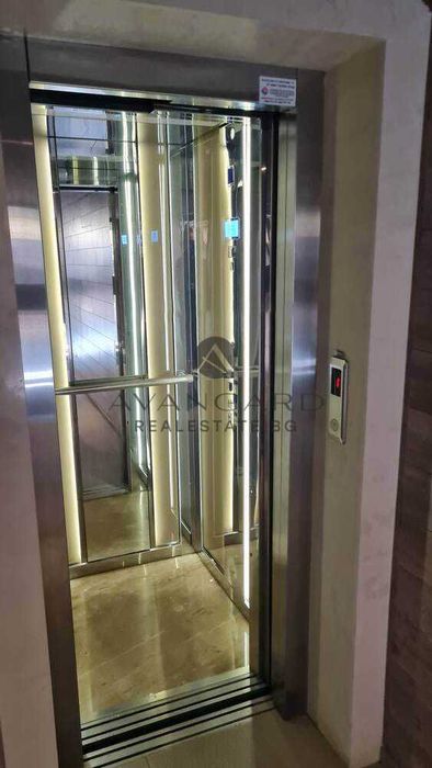 Продава се Тристаен апартамент в Пловдив, Кючук Париж - 104 кв.м за 1737 €/кв.м - Снимка #5