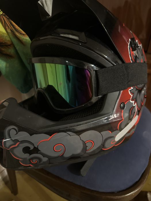 Каска для велосипеда