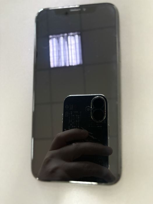 Продам айфон X