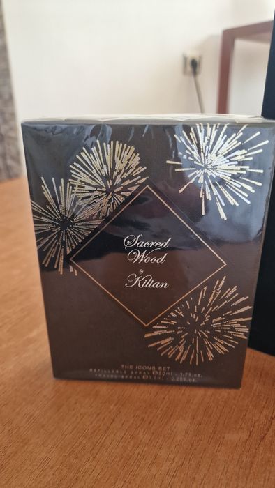 Set cadou parfum obsentum sacred wood by killian