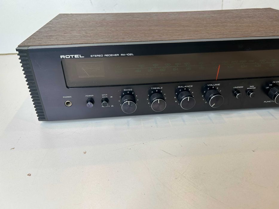 Amplificator Rotel RX-102L Vintage