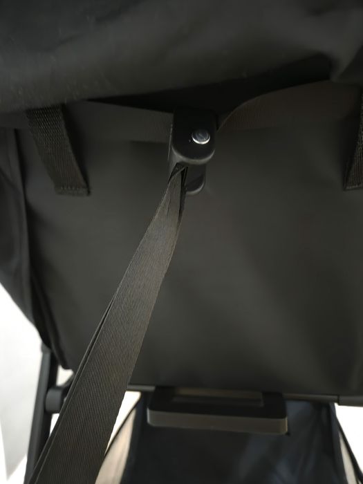 Коляска с перекидной ручкой