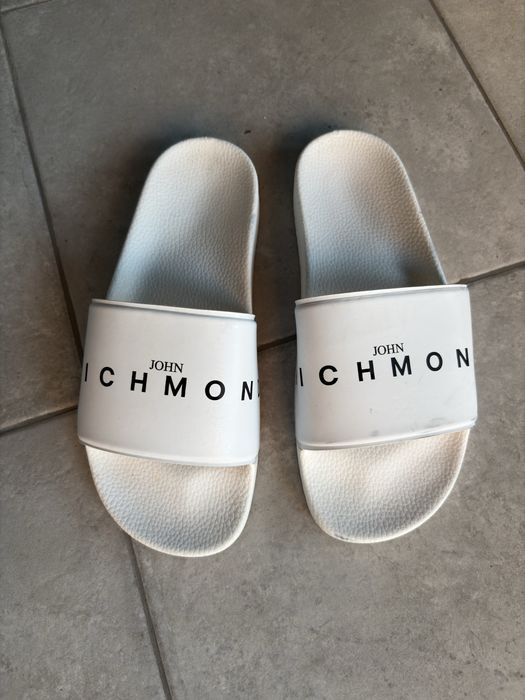 Vand Papuci Richmond