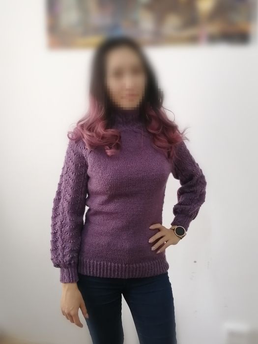 Свитер женский ручной работы